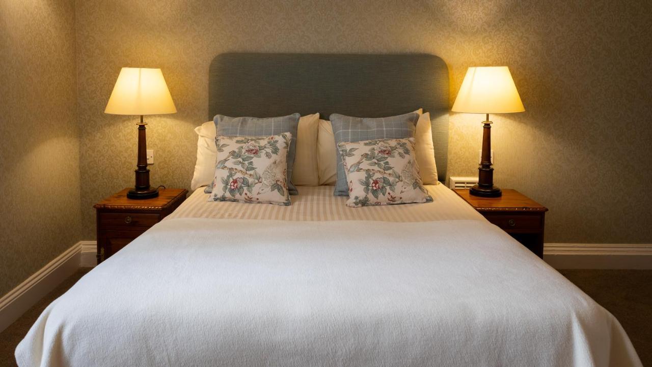アンブルサイド グラン ロセイ Bed & Breakfast エクステリア 写真