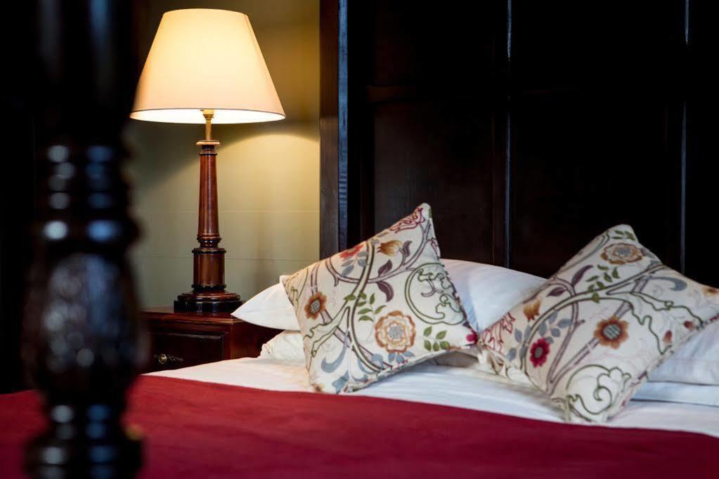 アンブルサイド グラン ロセイ Bed & Breakfast エクステリア 写真